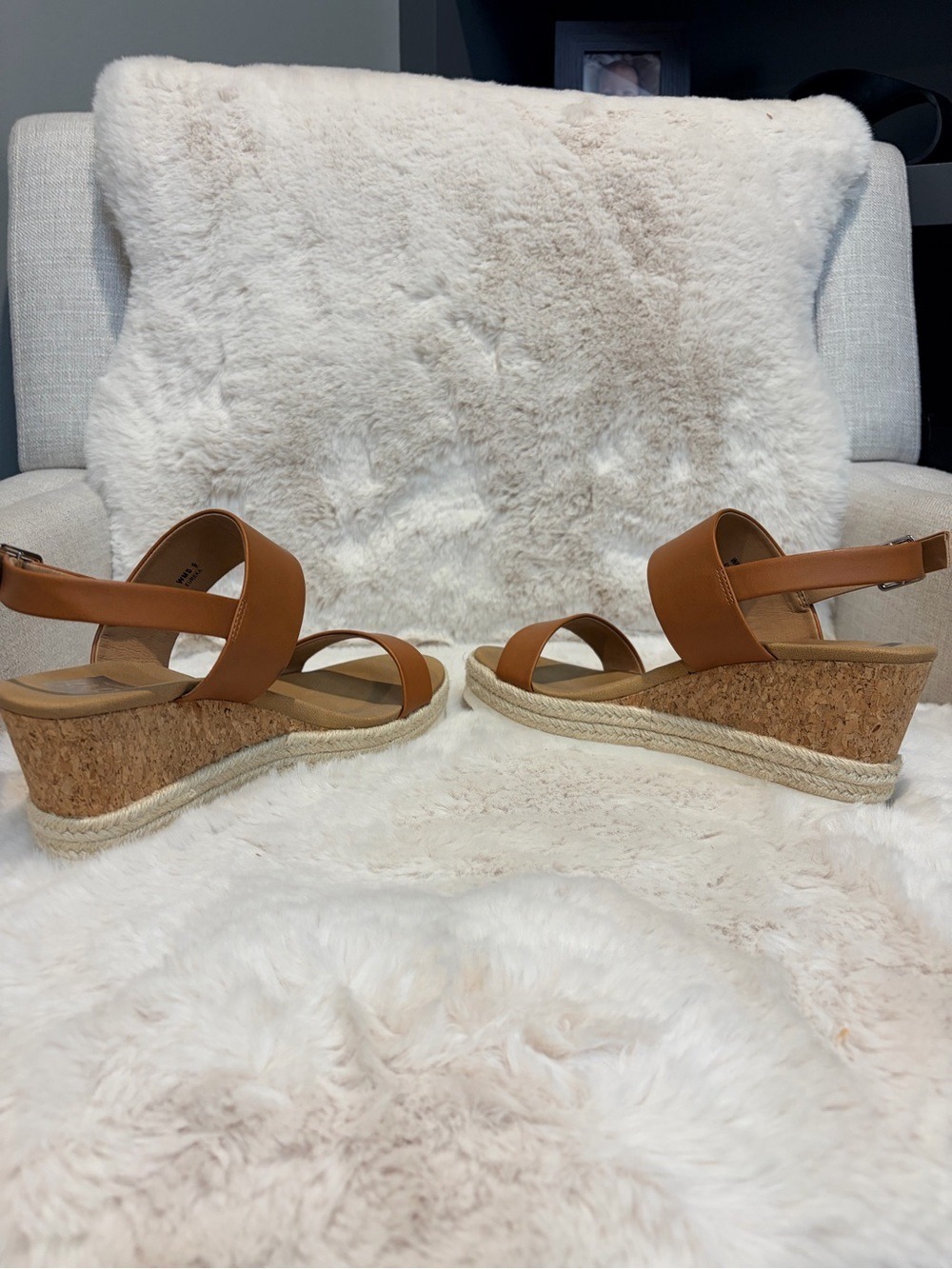 Dolce Vita “Eureka” Cork Wedge Sandals
Women’s Size 9 - Picture 8 of 9
